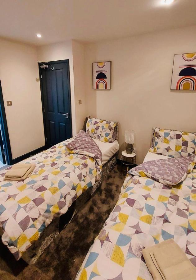 Green Lantern, Private En-Suite Double Bedroom Aveley Esterno foto